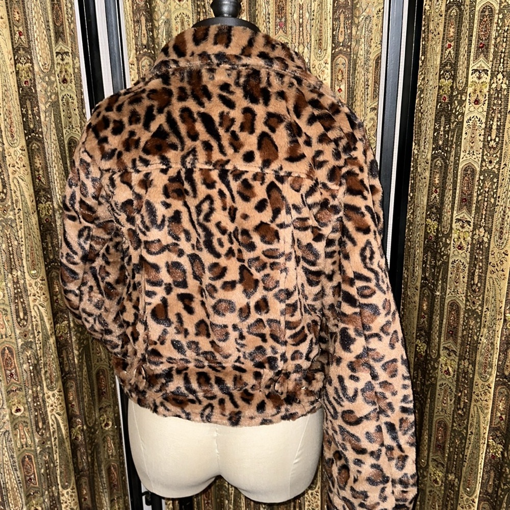 Leopard Jacket - Picture 4 of 7